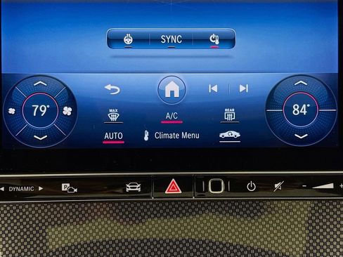 Used 2022 Mercedes-Benz C 300 4MATIC Sedan image 19