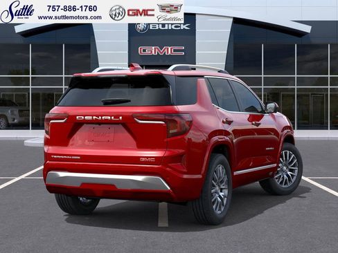 New 2026 GMC Terrain Denali w/ LPO, Floor Liner Package image 4