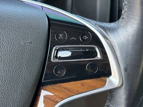 Certified 2019 Cadillac Escalade Premium Luxury RWD image 26