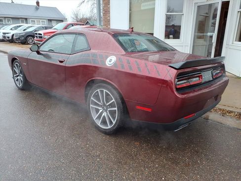 Used 2023 Dodge Challenger R/T image 8