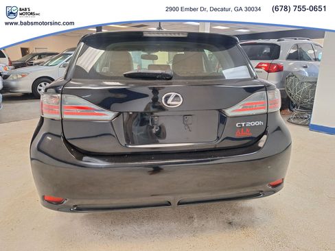 Used 2013 Lexus CT 200h w/ Premium Pkg w/Navigation FWD image 11