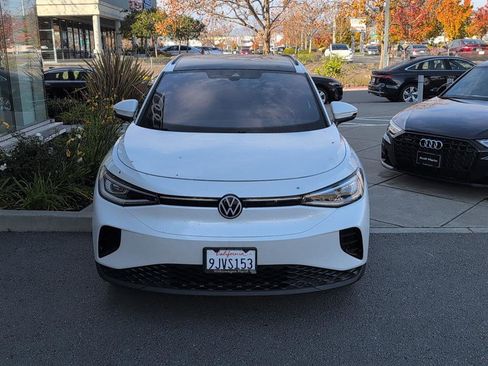 Used 2023 Volkswagen ID.4 Pro S image 3