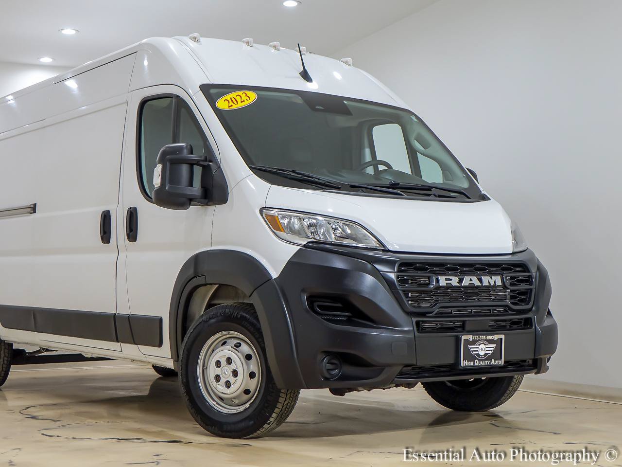 Used 2023 RAM ProMaster 2500 FWD image 2