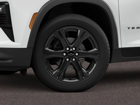 New 2027 Chevrolet Traverse LT FWD image 4