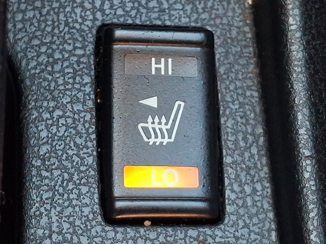 Used 2014 Nissan Versa Note SV w/ SL Package FWD image 23