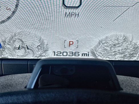 Certified 2024 GMC Hummer EV 3X w/ Extreme Off-Road Package image 12