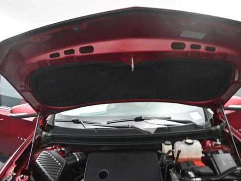 Used 2022 Chevrolet Traverse LT AWD/4WD image 35