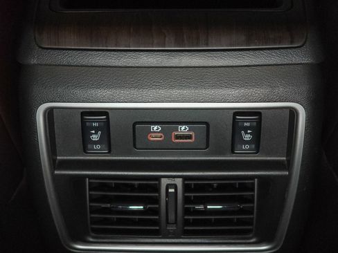 Used 2022 Nissan Murano Platinum w/ Cargo Package image 47