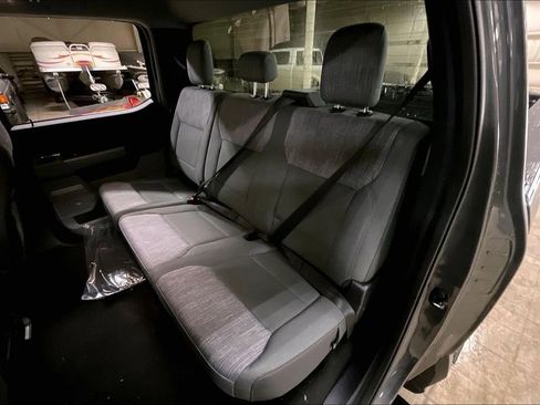 New 2026 Ford F350 XLT w/ XLT Premium Package AWD/4WD image 10