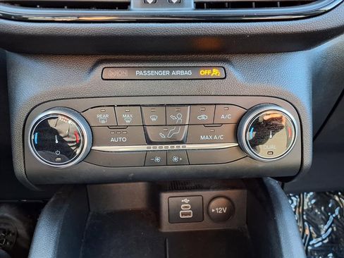 Certified 2024 Ford Escape ST-Line image 19