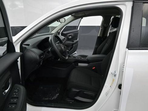 New 2026 Honda HR-V LX image 6