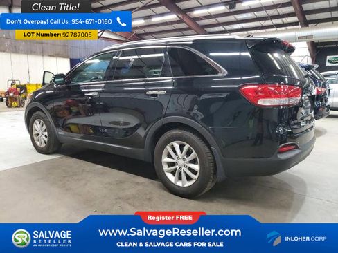 Used 2018 Kia Sorento AWD image 3