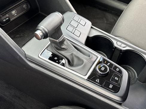 Certified 2024 Kia Sportage LX image 18