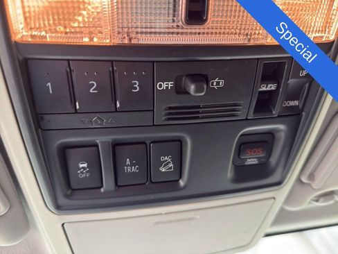 Used 2018 Toyota 4Runner Limited image 22