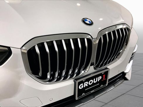 Used 2022 BMW X5 xDrive40i w/ Premium Package AWD/4WD image 31