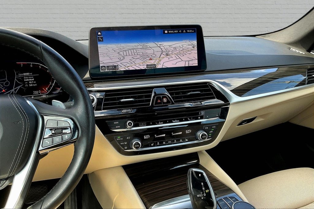 Used 2022 BMW 540i w/ Premium Package RWD image 9