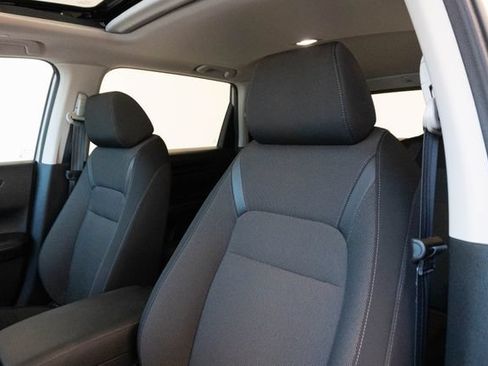 Used 2023 Honda CR-V EX image 16