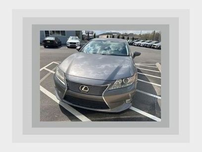 Used 2014 Lexus ES 350 w/ Luxury Package