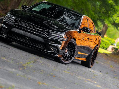 Used 2020 Dodge Charger Scat Pack w/ Daytona Edition Group RWD image 24