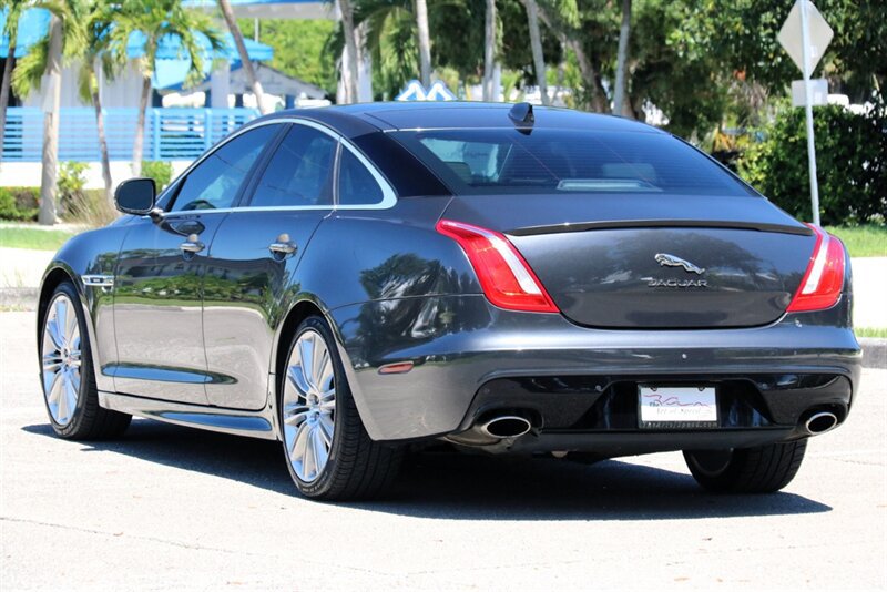 Used 2017 Jaguar XJ R-Sport RWD image 12