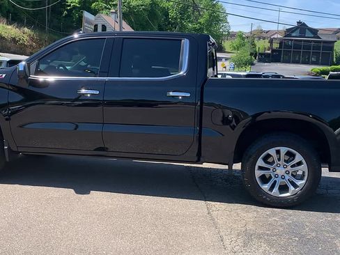 Used 2024 Chevrolet Silverado 1500 LTZ w/ LTZ Premium Package AWD/4WD image 2