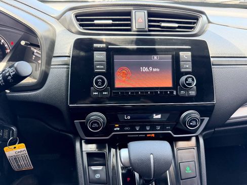 Used 2017 Honda CR-V LX image 38
