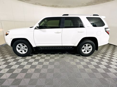 Used 2023 Toyota 4Runner SR5 RWD image 6