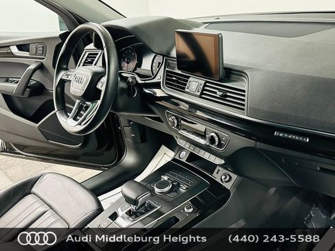 Used 2019 Audi Q5 2.0T Premium w/ Convenience Package image 10