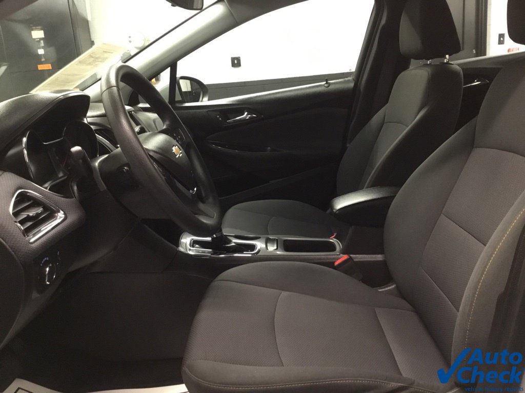 Used 2019 Chevrolet Cruze LS w/ LS Fleet Convenience Package FWD image 23