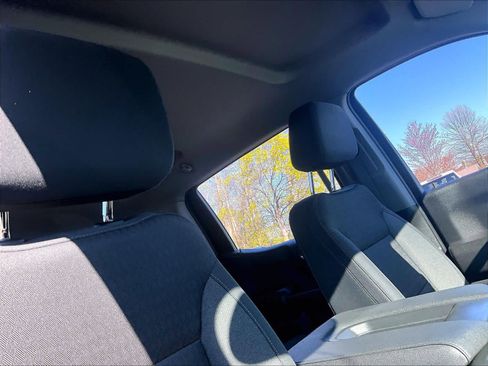 Used 2023 Chevrolet Silverado 1500 Custom image 22