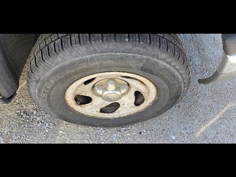 Used 2000 Ford F150 XL RWD image 7