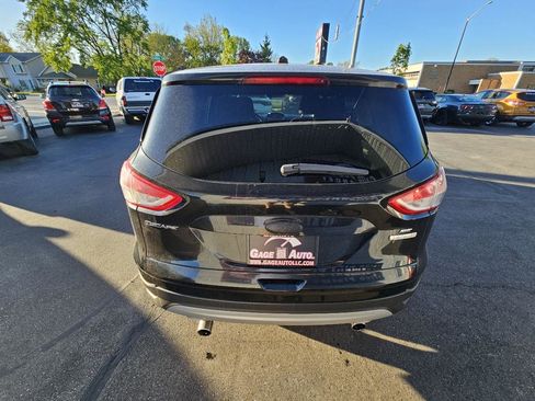 Used 2013 Ford Escape SE FWD image 9