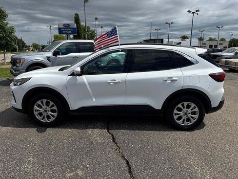 Certified 2024 Ford Escape Active w/ Tech Pack #2 AWD/4WD image 3