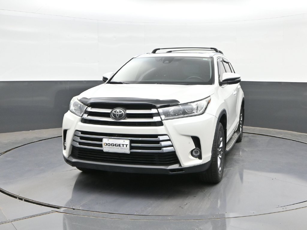 Used 2019 Toyota Highlander Limited Platinum AWD/4WD image 25