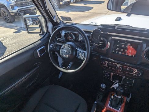 Used 2023 Jeep Wrangler Sport image 26