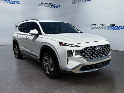 Used 2021 Hyundai Santa Fe SEL FWD image 3