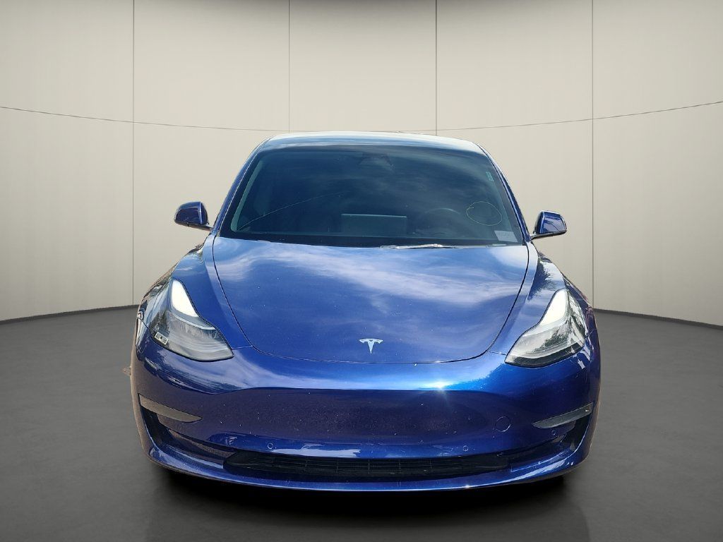 Used 2022 Tesla Model 3 RWD image 2
