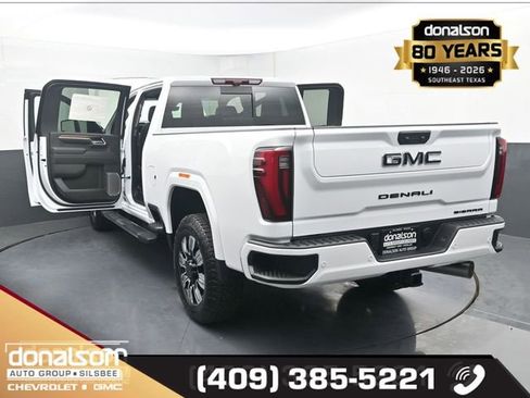 New 2026 GMC Sierra 3500 Denali w/ Denali Reserve Package image 24