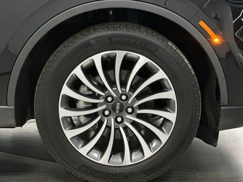 Used 2024 Lincoln Aviator Reserve RWD image 32