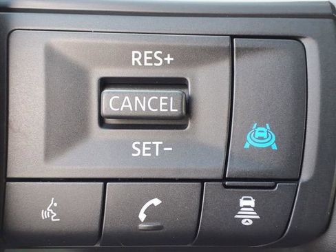 New 2026 Nissan Rogue SV FWD image 29