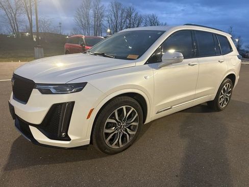 Used 2021 Cadillac XT6 Sport w/ LPO, Floor Liner Package image 1