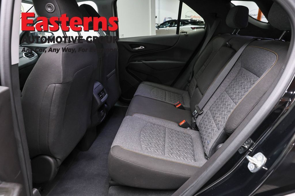 Used 2024 Chevrolet Equinox LT FWD image 22