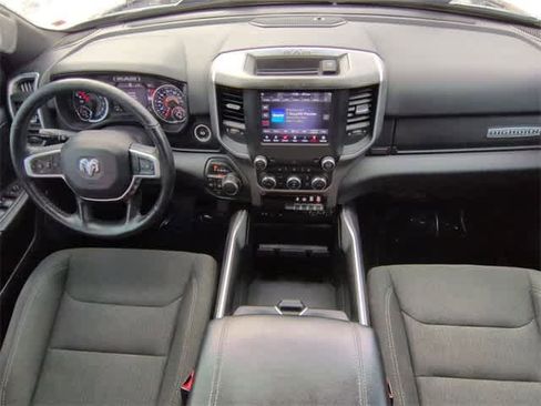 Used 2019 RAM 1500 Big Horn image 15