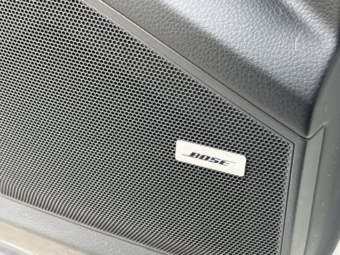 Certified 2021 Porsche Cayenne Coupe image 29