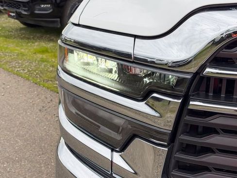 New 2026 RAM 3500 Big Horn AWD/4WD image 5