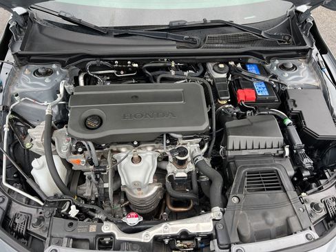 Used 2025 Honda Civic Sport image 27