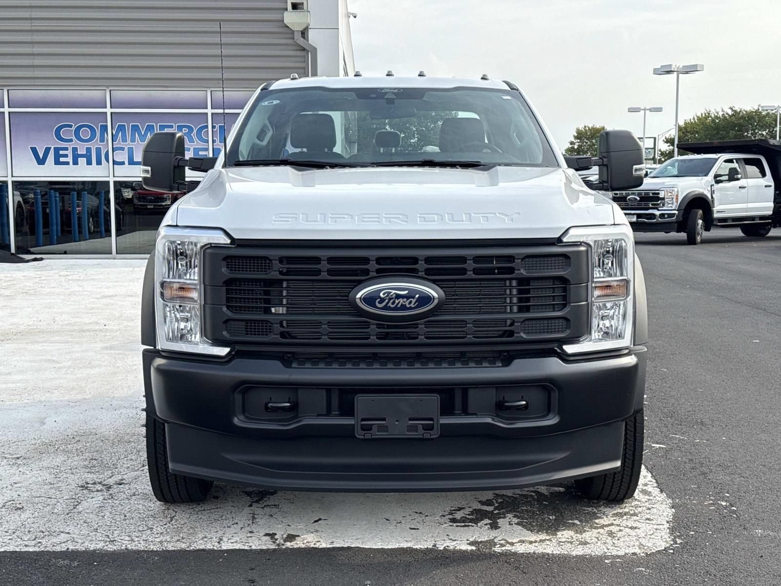 New 2026 Ford F550 4x4 SuperCab Super Duty image 8