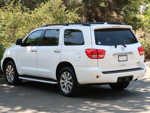 Used 2011 Toyota Sequoia Limited AWD/4WD image 6