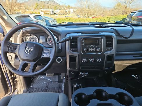 Used 2014 RAM 2500 Tradesman w/ Popular Equipment Group image 13