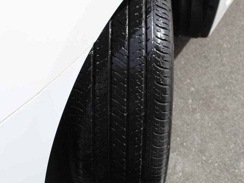 Used 2015 Nissan Sentra SV image 30